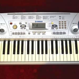 Dan organ Yamaha PSR 275 2