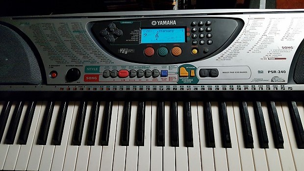 Đàn organ Yamaha PSR-240