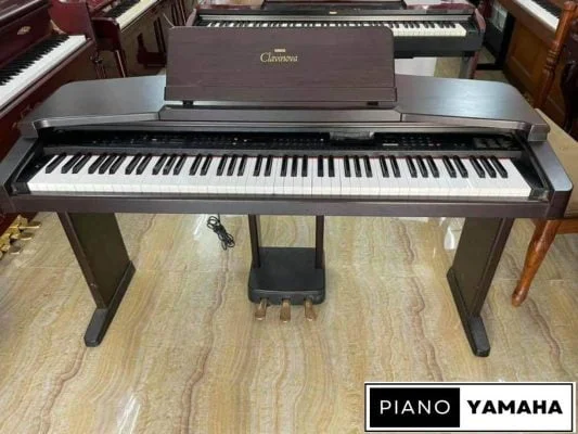 Yamaha CVP-87